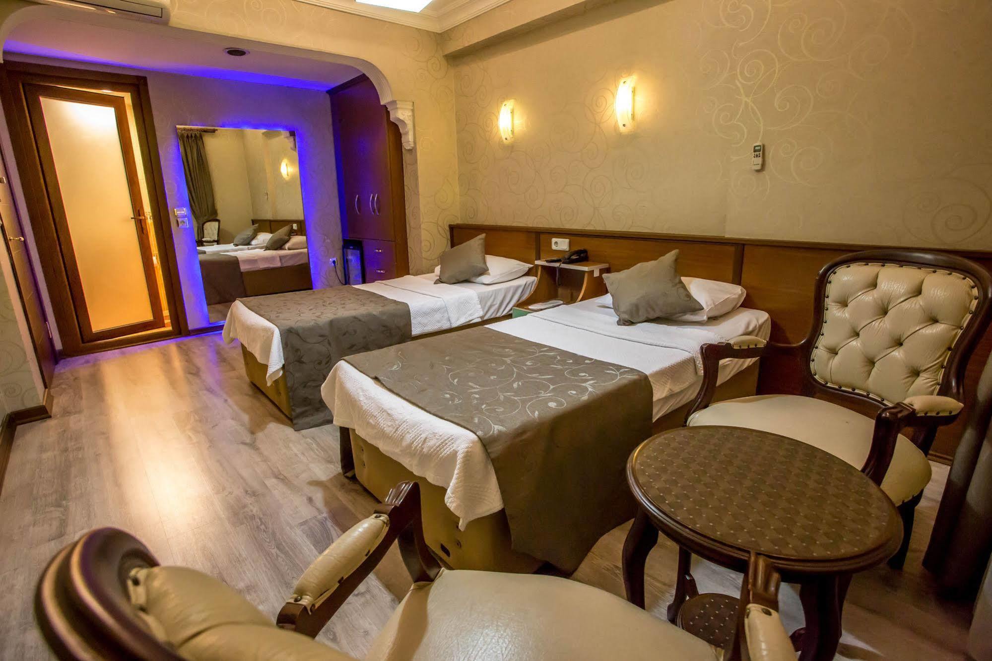 Hotel Pera Capitol Istanbul Ngoại thất bức ảnh