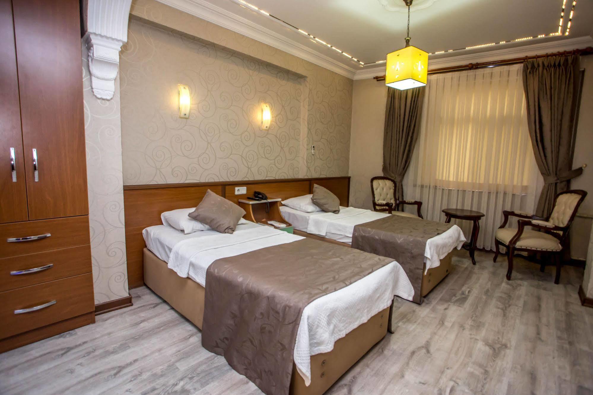 Hotel Pera Capitol Istanbul Ngoại thất bức ảnh