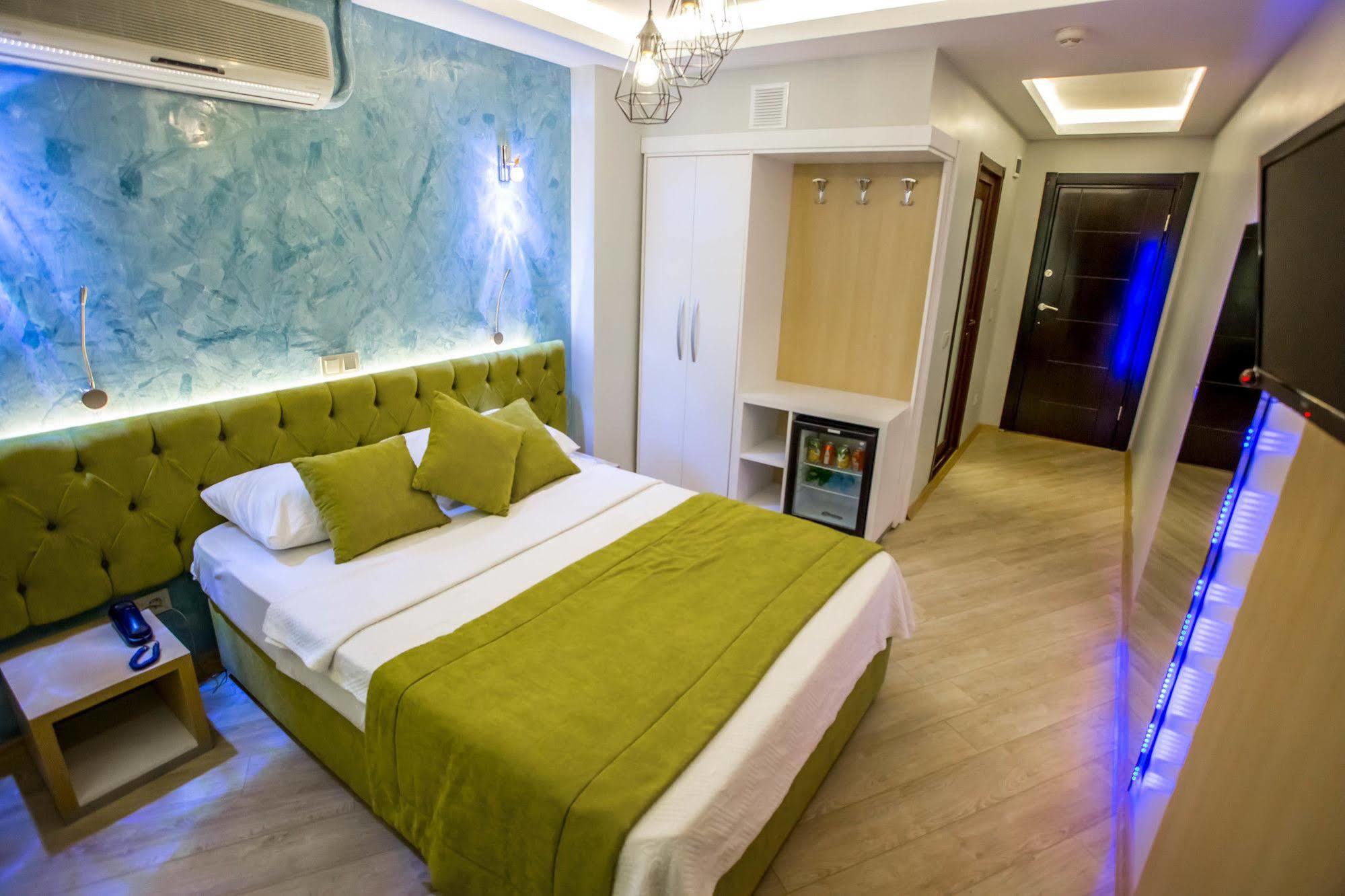 Hotel Pera Capitol Istanbul Ngoại thất bức ảnh